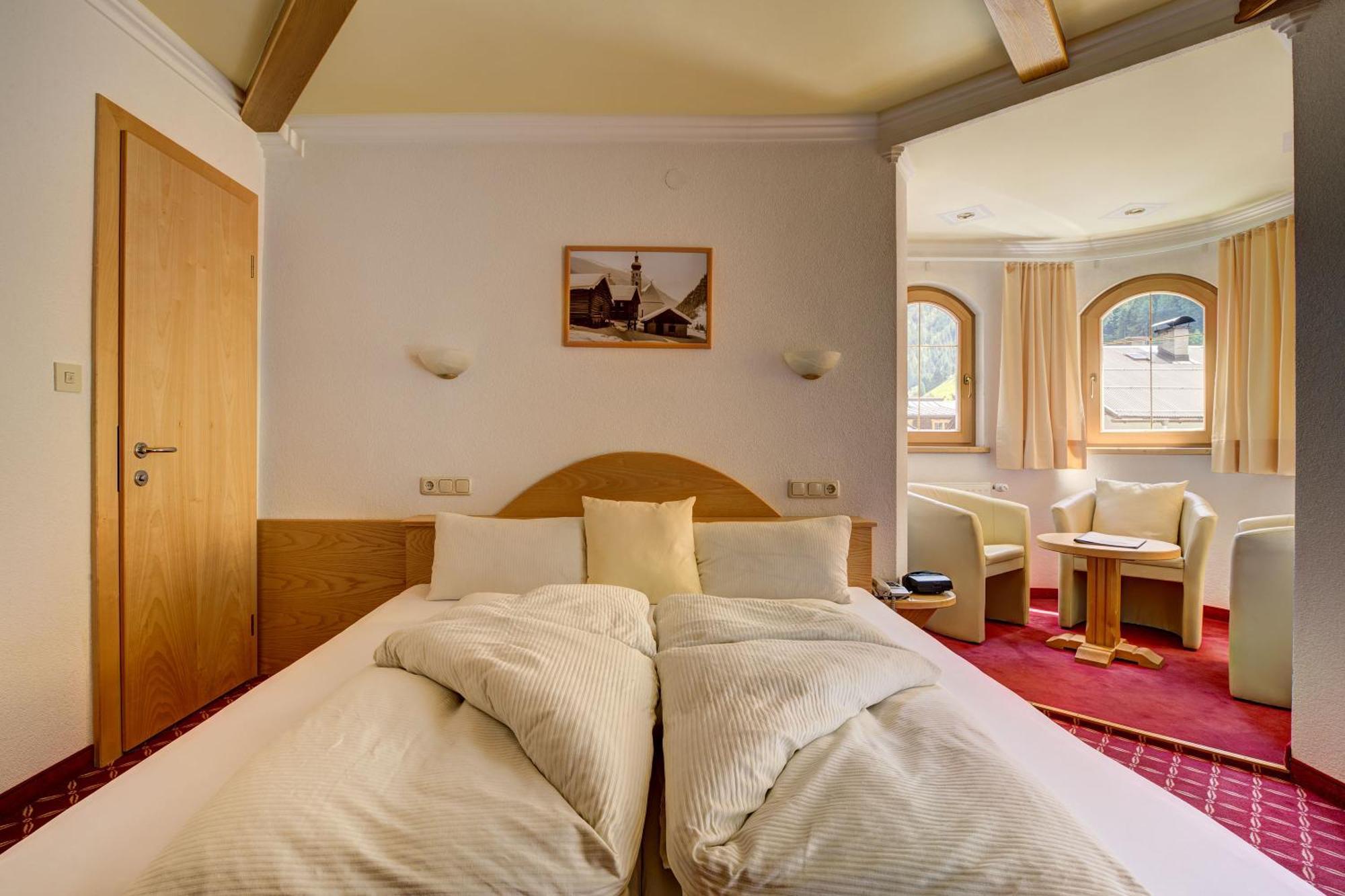 Hotel Enzian Paznaun See Ngoại thất bức ảnh
