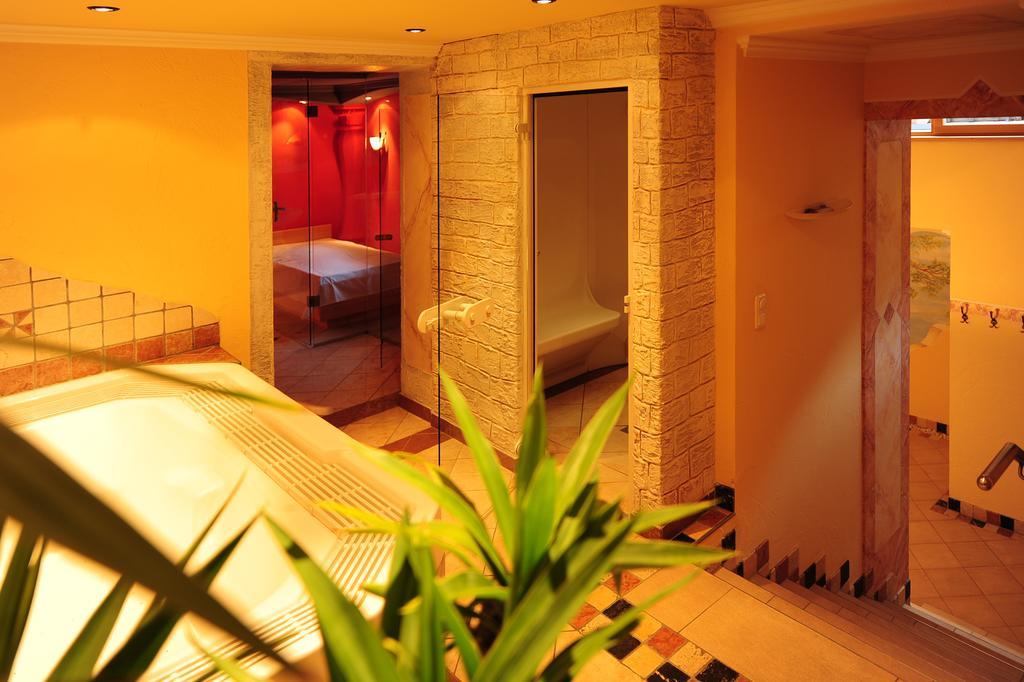 Hotel Enzian Paznaun See Ngoại thất bức ảnh