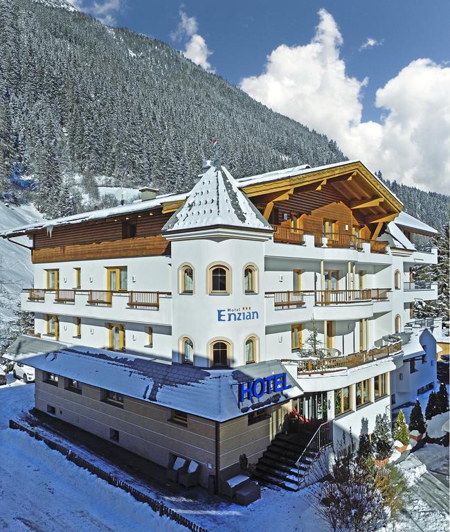 Hotel Enzian Paznaun See Ngoại thất bức ảnh